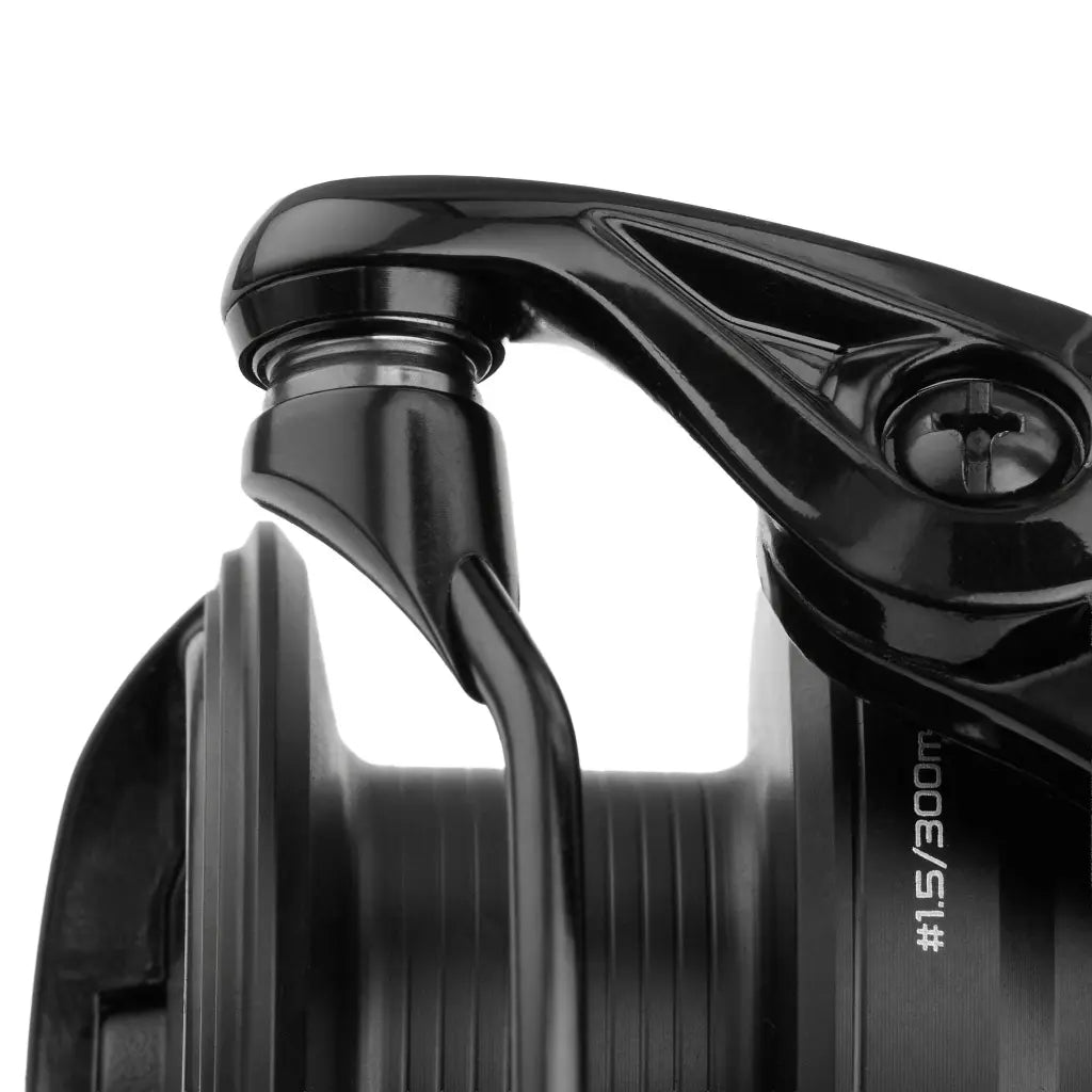 Spinning reel Favorite U1