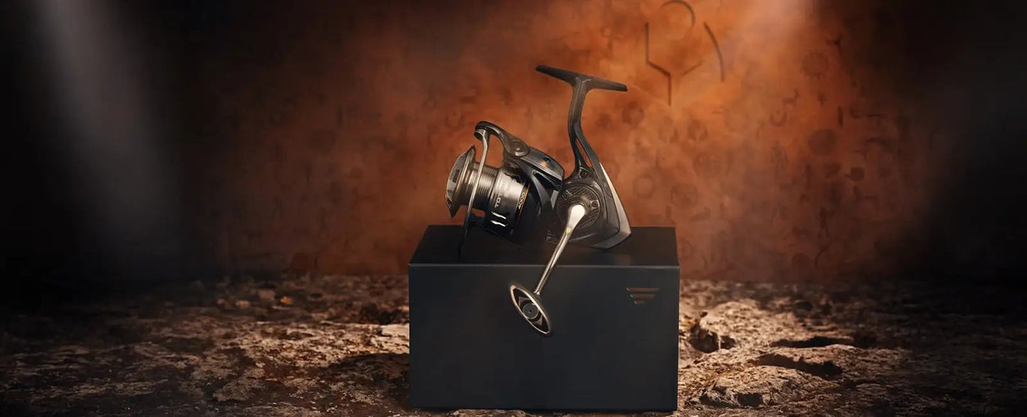 Favorite Totem Spinning Reel